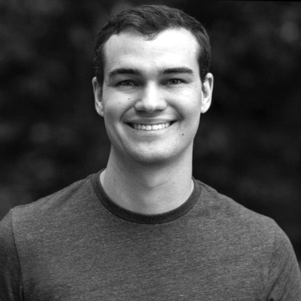 Justin-Vogel_600-x-600-BW.jpg