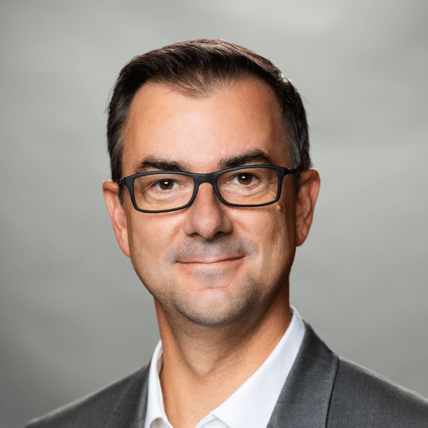 Leading Change: Transforming Companies With Alan Wizemann